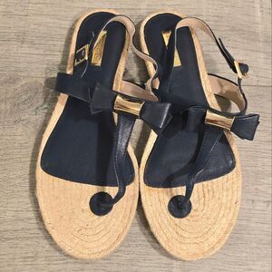 LOUISE ET CIE ADREAN BOW T-STRAP SANDALS NAVY BLUE LEATHER 10 NEW